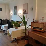 Hotel Des Arts