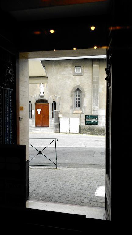 Hotel Des Arts 2*